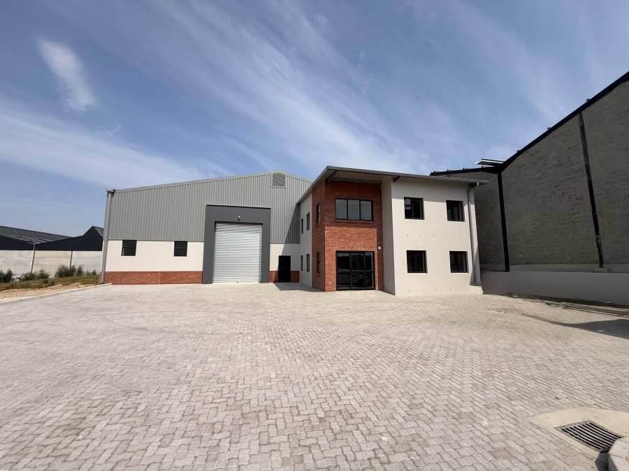To Let Commercial Property for Rent in Rivergate Western Cape